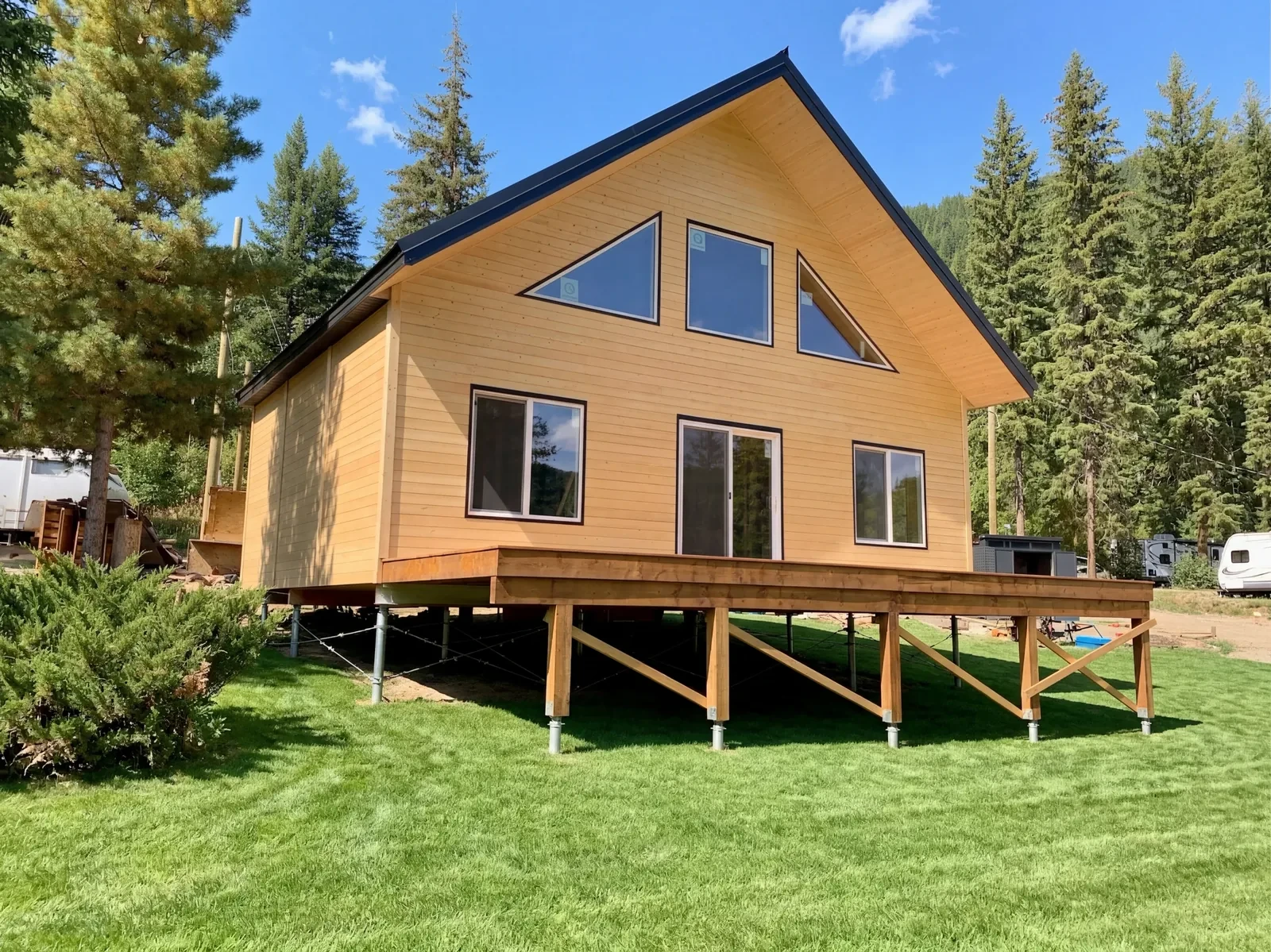Hillside Builds